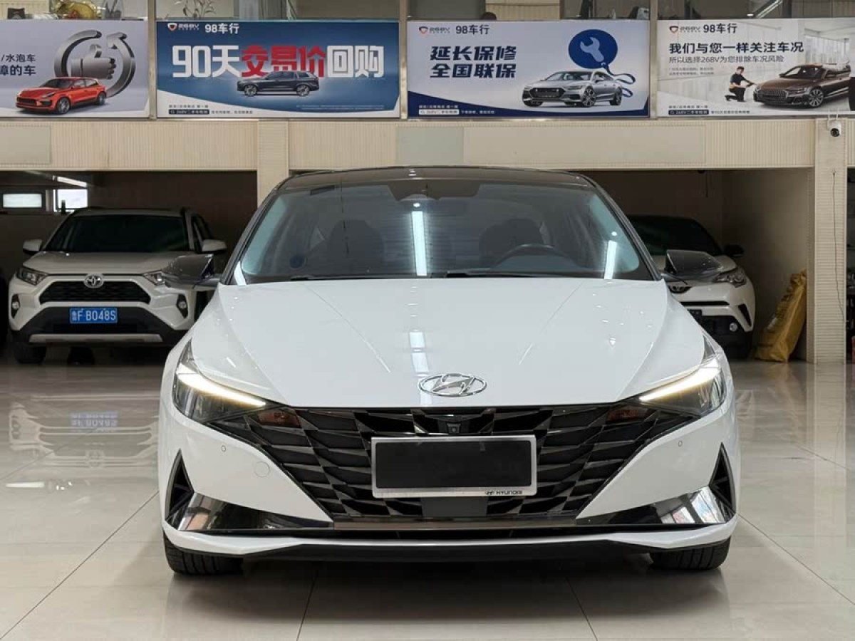現(xiàn)代 伊蘭特  2021款 1.5L LUX尊貴版圖片