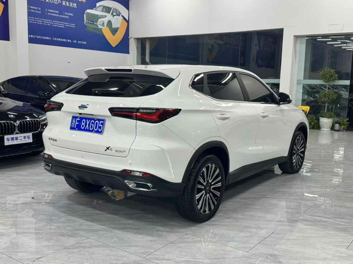 長(zhǎng)安歐尚 長(zhǎng)安歐尚X5  2021款 1.5T DCT尊貴型圖片