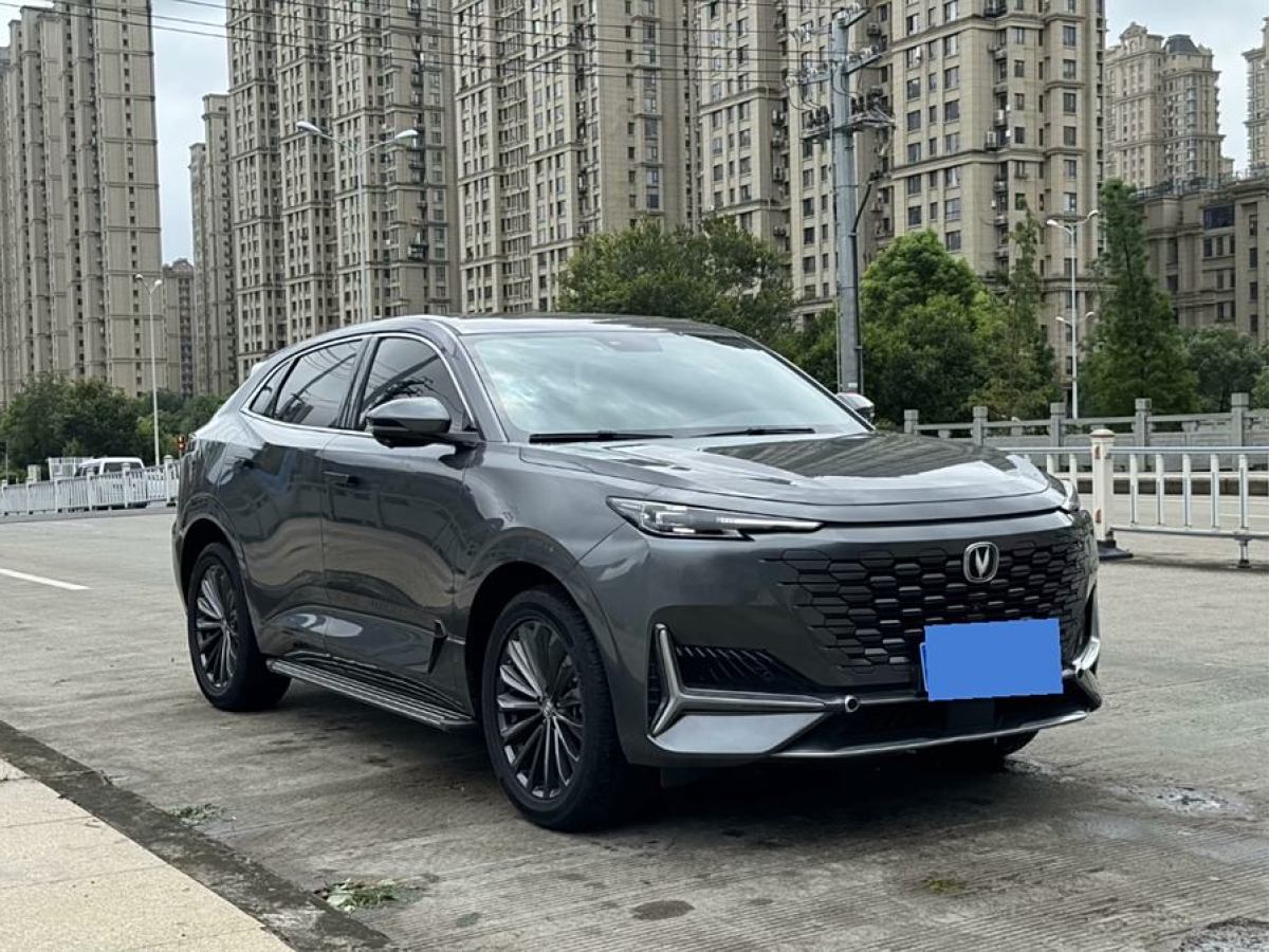 長(zhǎng)安 長(zhǎng)安UNI-K  2021款 2.0T 尊貴型圖片