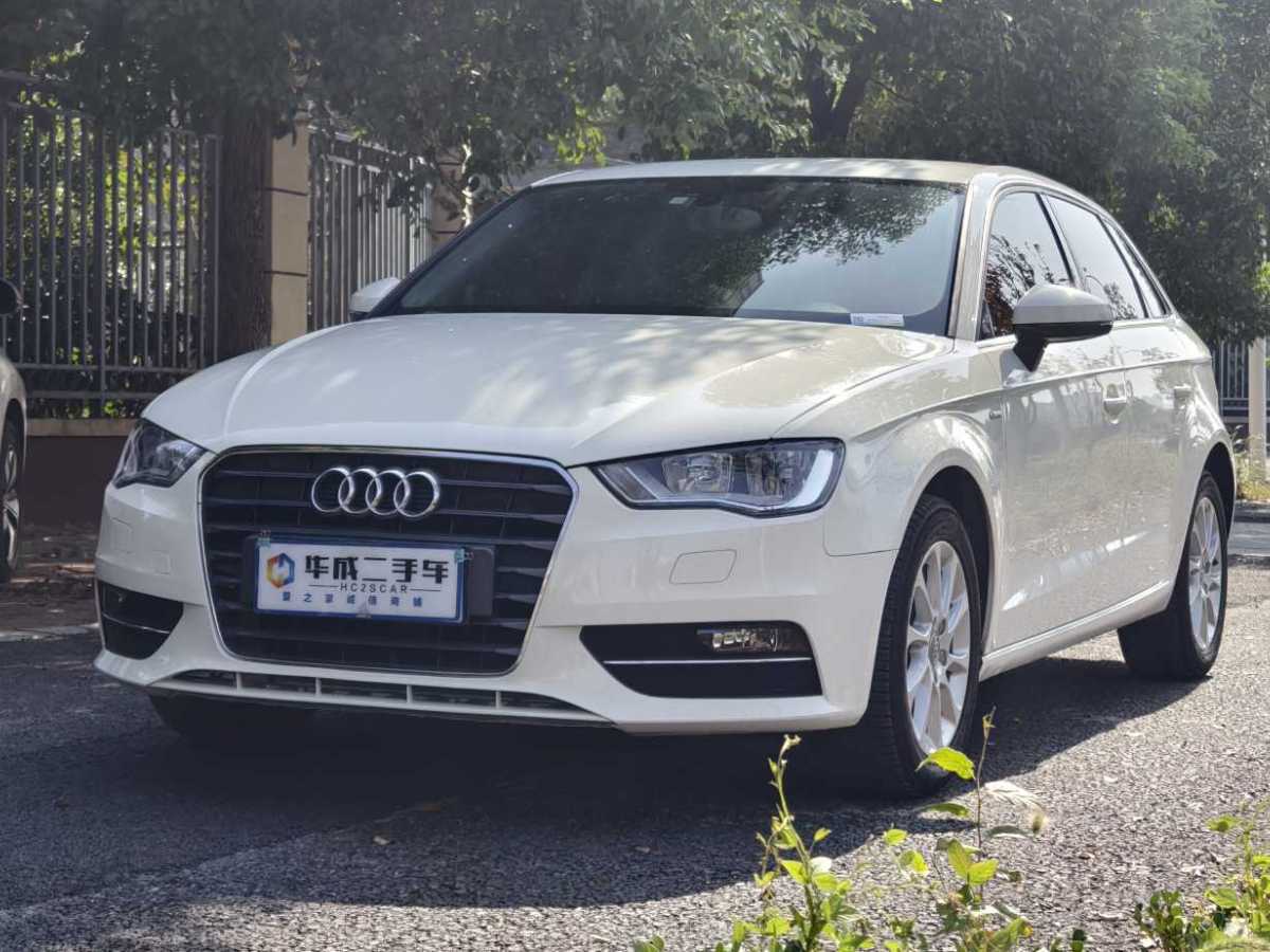 奧迪 奧迪A3  2015款 Sportback 35 TFSI 百萬(wàn)紀(jì)念智領(lǐng)型圖片