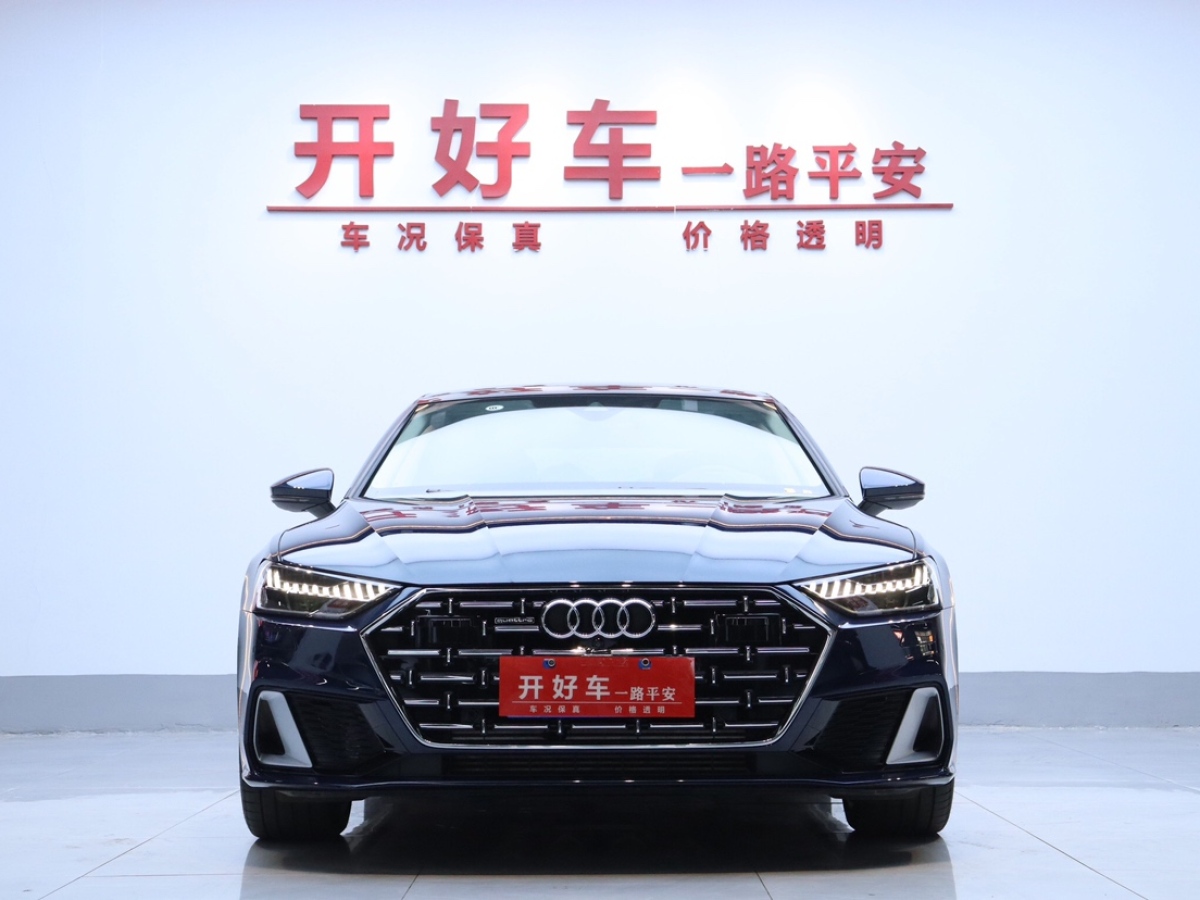 2022年01月奥迪 奥迪A7L  2022款 55 TFSI quattro S-line 志远型流晶套装