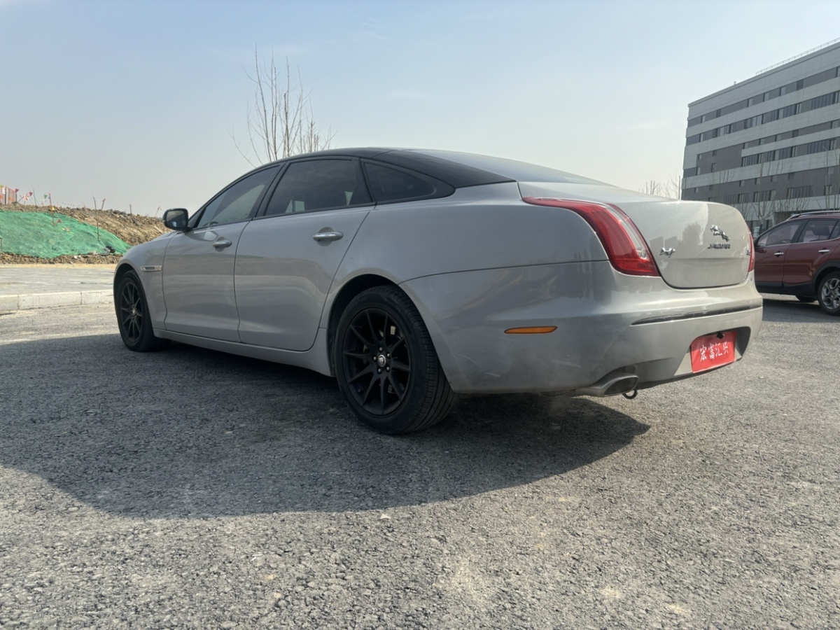 捷豹 XJ  2011款 XJL 3.0 全景商務(wù)版圖片