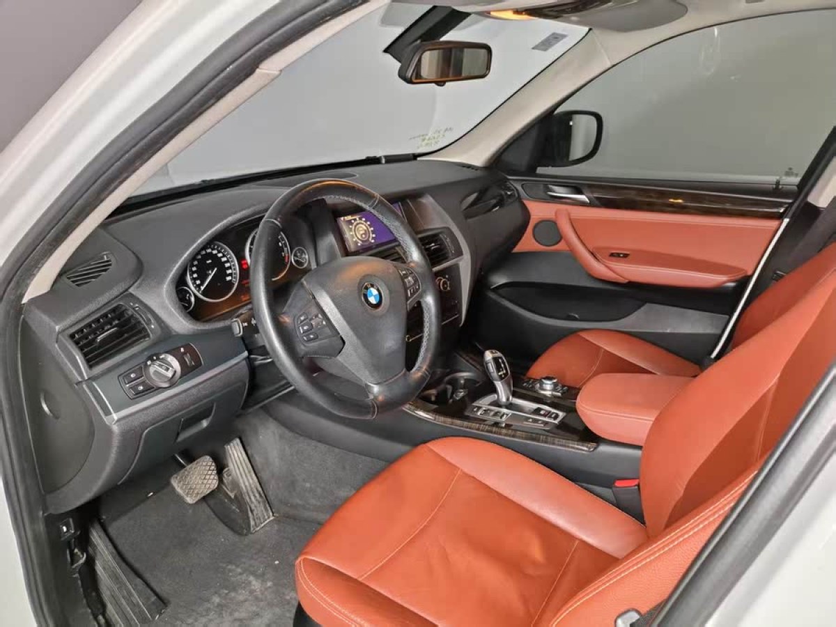 寶馬 寶馬X3  2013款 改款 xDrive20i 豪華型圖片