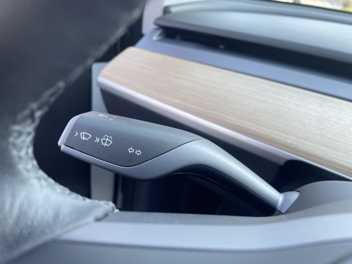 特斯拉 Model Y  2021款 長續(xù)航全輪驅(qū)動(dòng)版 3D7圖片