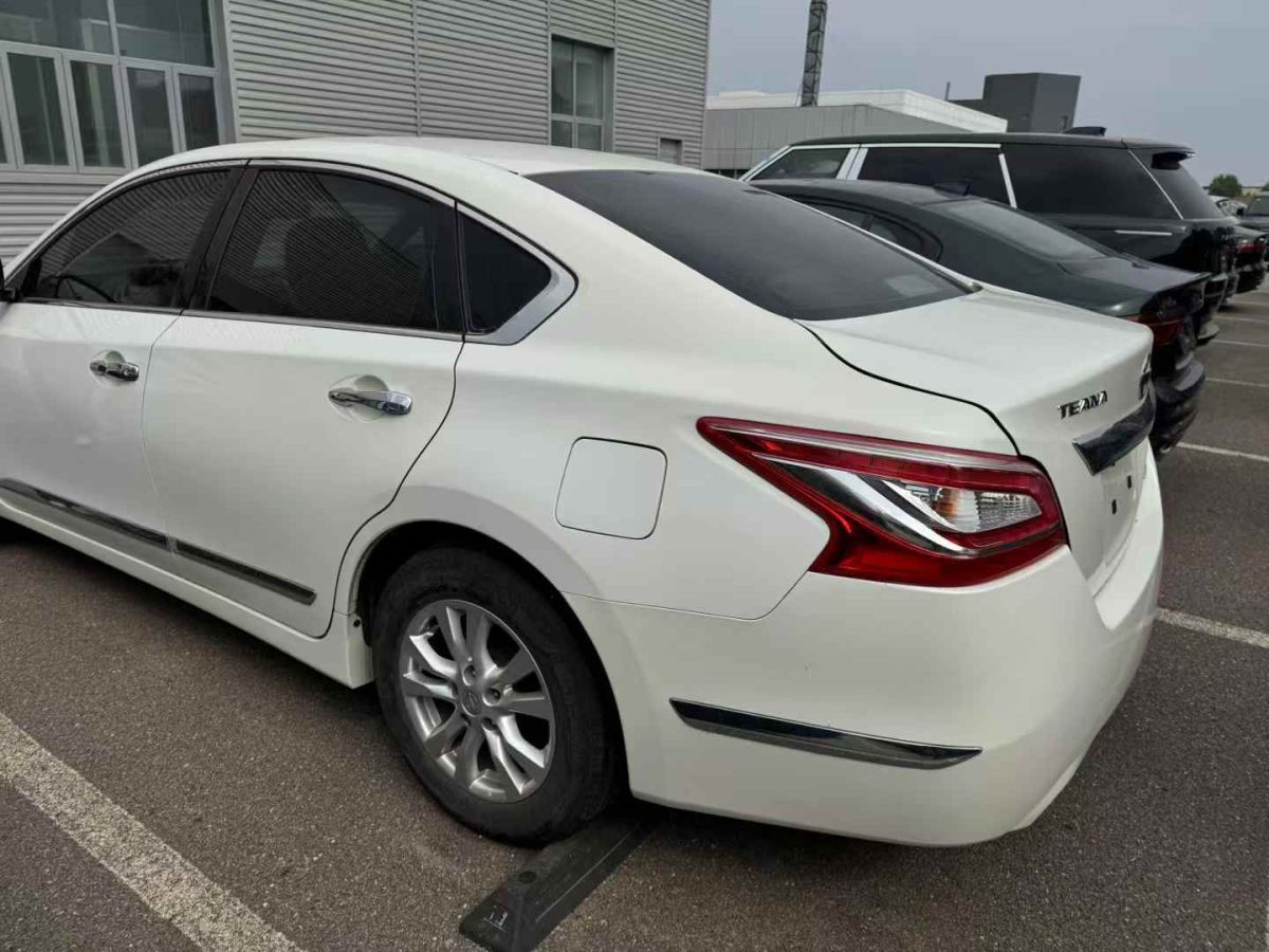 日產(chǎn) 天籟  2016款 2.0L XE 時尚版圖片