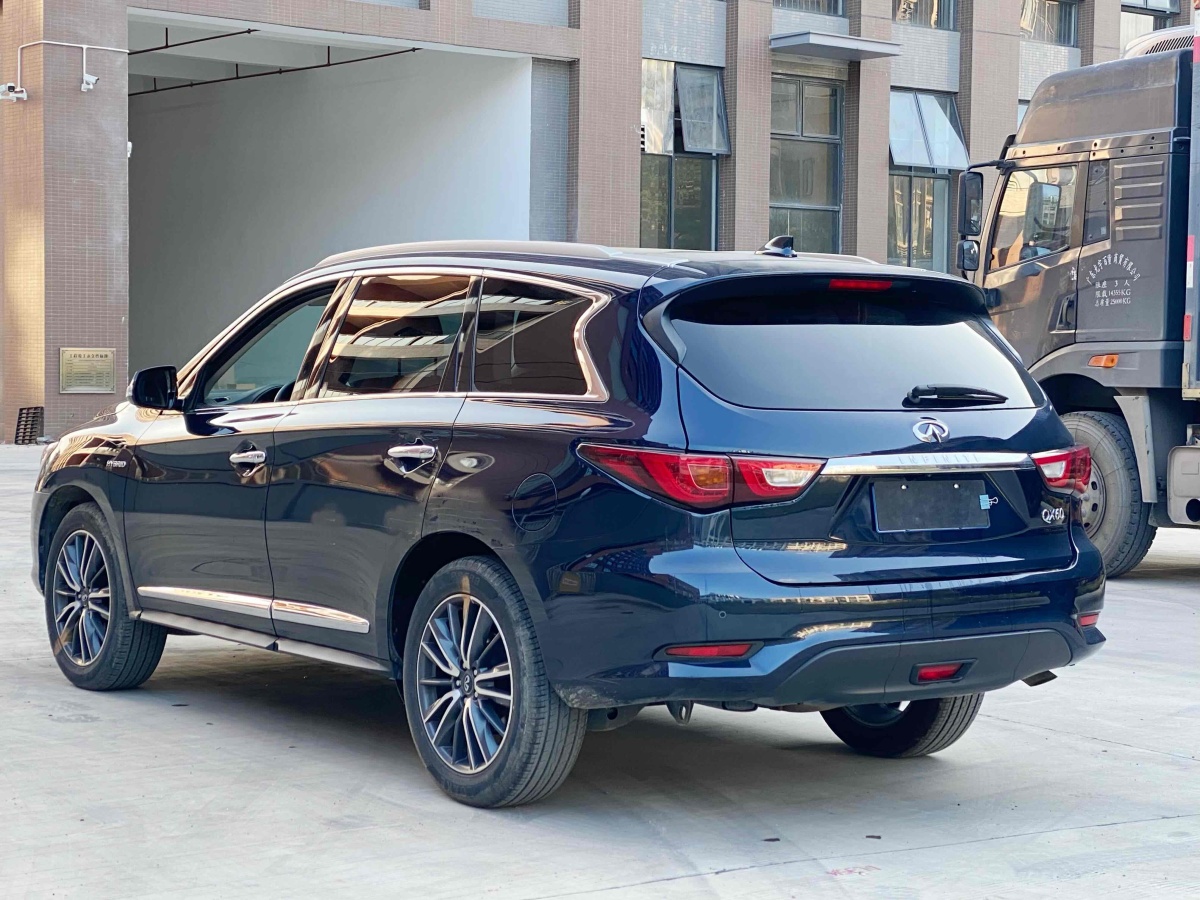 英菲尼迪 QX60  2020款 2.5 S/C Hybrid 兩驅(qū)卓越版 國VI圖片