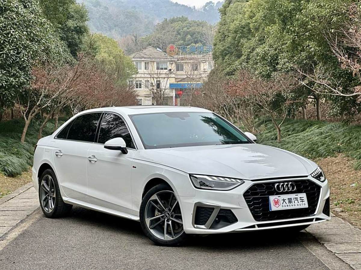 奧迪 奧迪A4L  2022款 40 TFSI 時(shí)尚動感型圖片