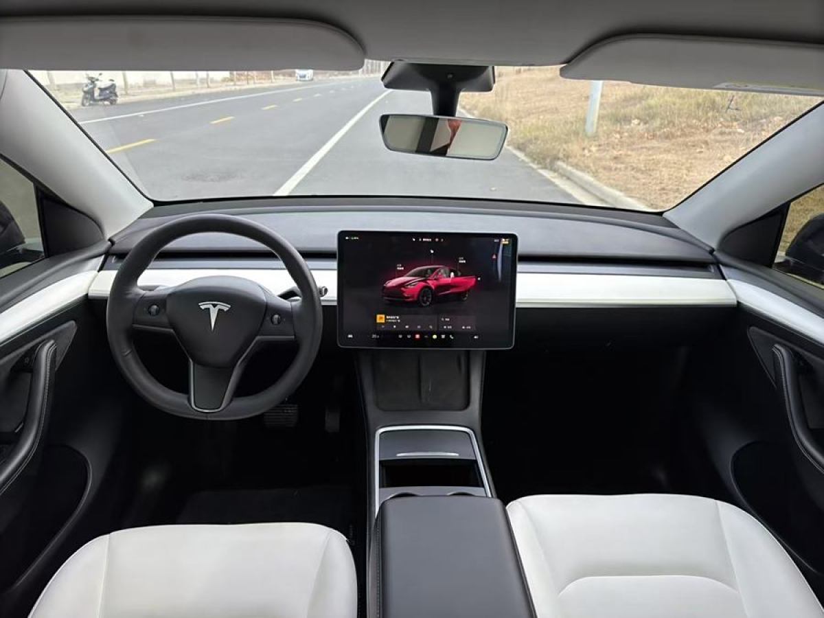 特斯拉 Model Y  2022款 改款 長續(xù)航全輪驅(qū)動(dòng)版圖片