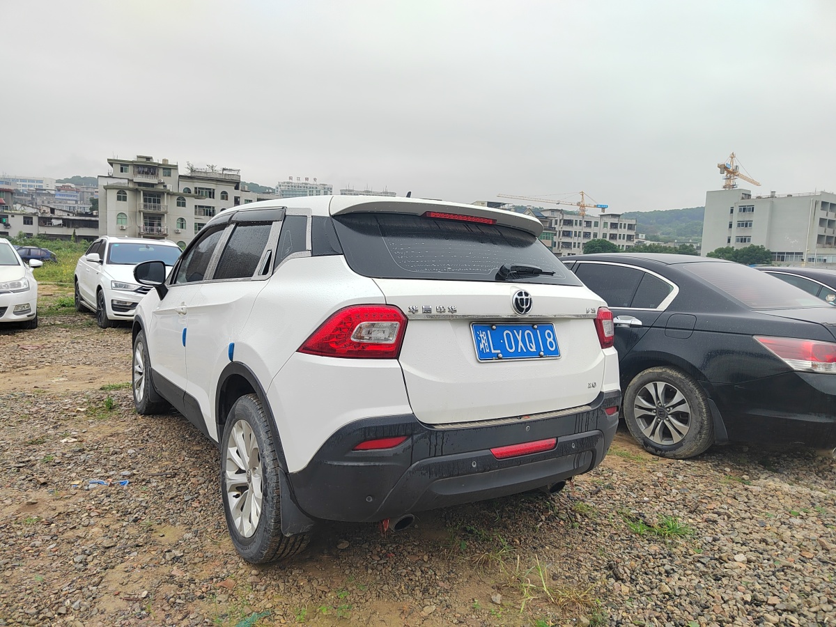 中華 V3  2019款  1.5L 手動舒適型圖片