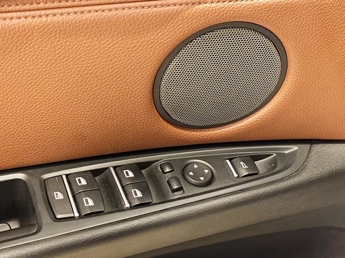 宝马 宝马X6  2015款 xDrive35i 豪华型图片