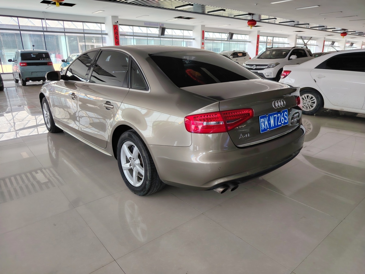 奧迪 奧迪A4L  2013款 35 TFSI 自動標準型圖片