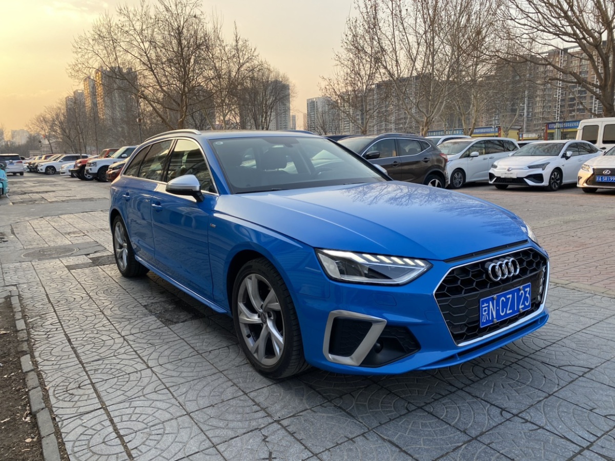 奧迪 奧迪A4  2021款 Avant 先鋒派 40 TFSI 時尚動感型圖片