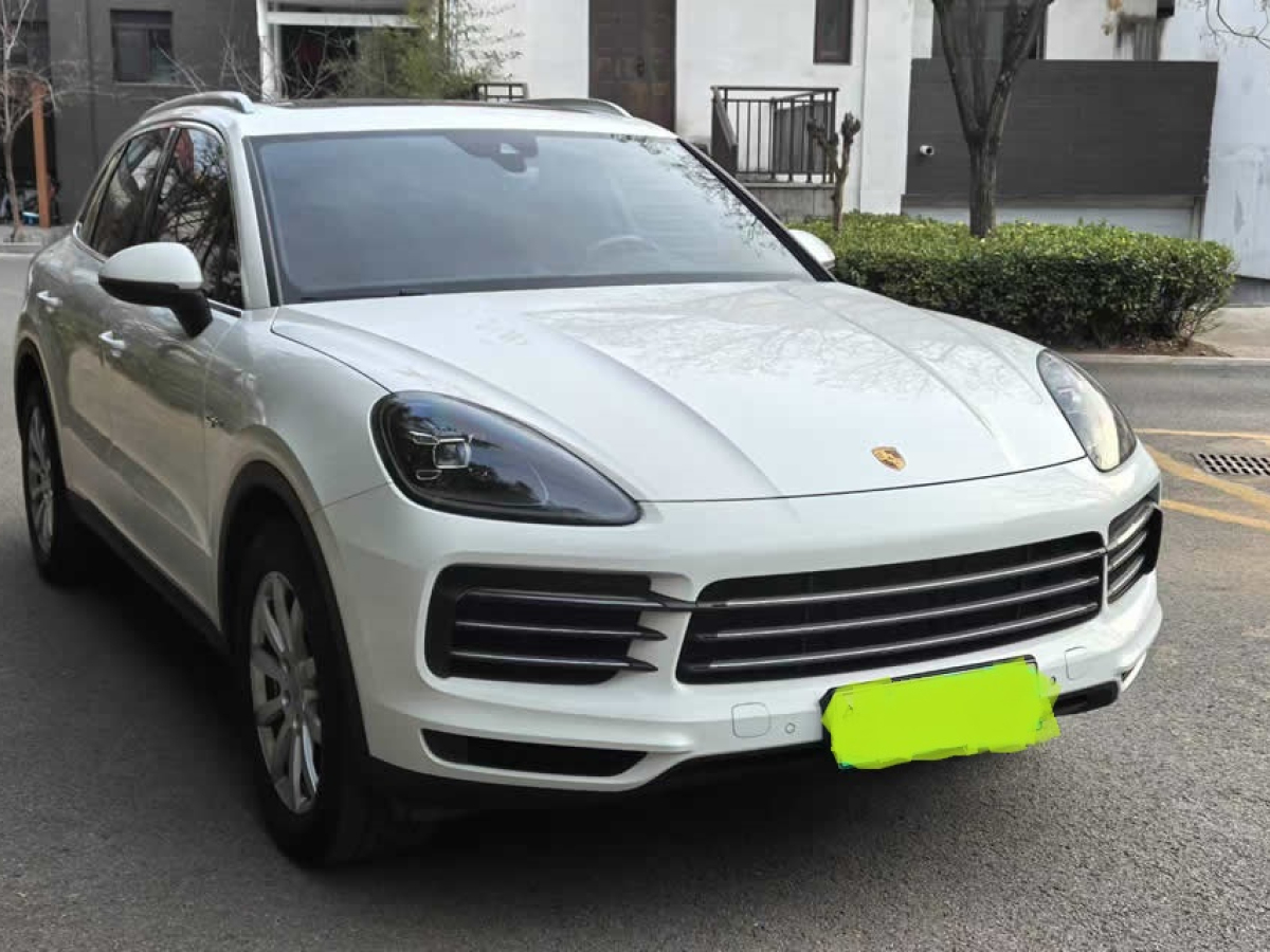 2021年1月保時捷 Cayenne新能源  2021款 Cayenne E-Hybrid 2.0T