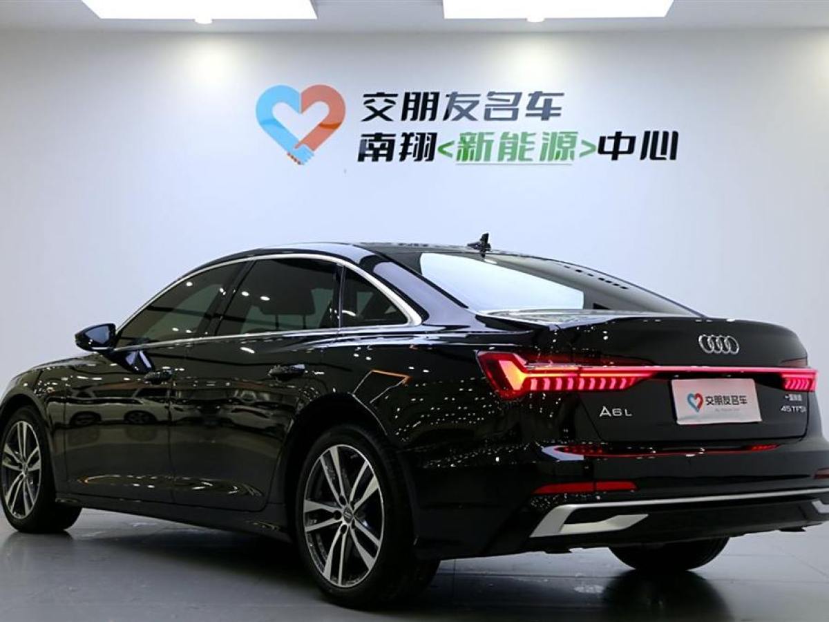 奧迪 奧迪A6L  2021款 40 TFSI 豪華動感型圖片