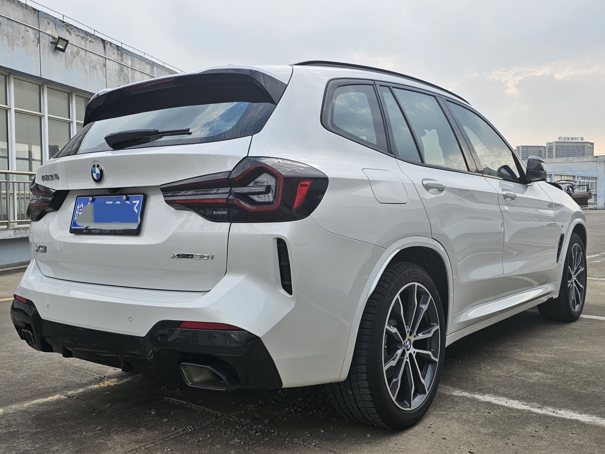 2021年10月寶馬 寶馬X3  2022款 xDrive30i 領(lǐng)先型 M曜夜套裝