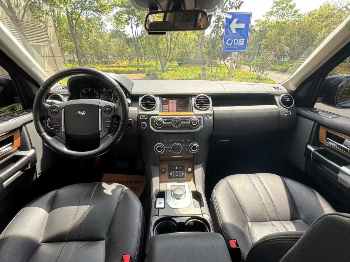 路虎 發(fā)現(xiàn)  2015款 3.0 SDV6 HSE 柴油版圖片