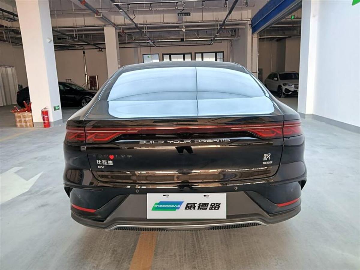 比亞迪 漢  2022款 EV 創(chuàng)世版 610KM四驅(qū)尊享型圖片