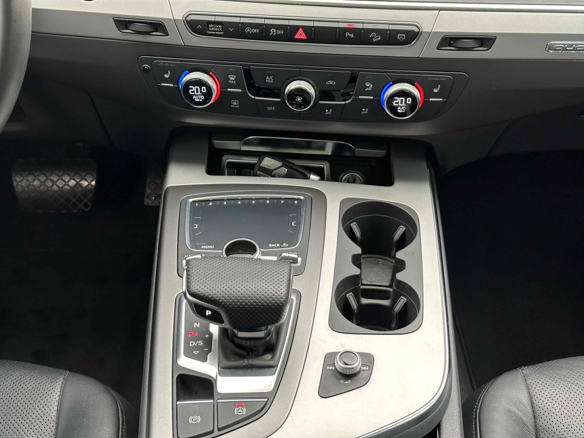 奧迪 奧迪Q7  2019款 55 TFSI 技術(shù)型圖片