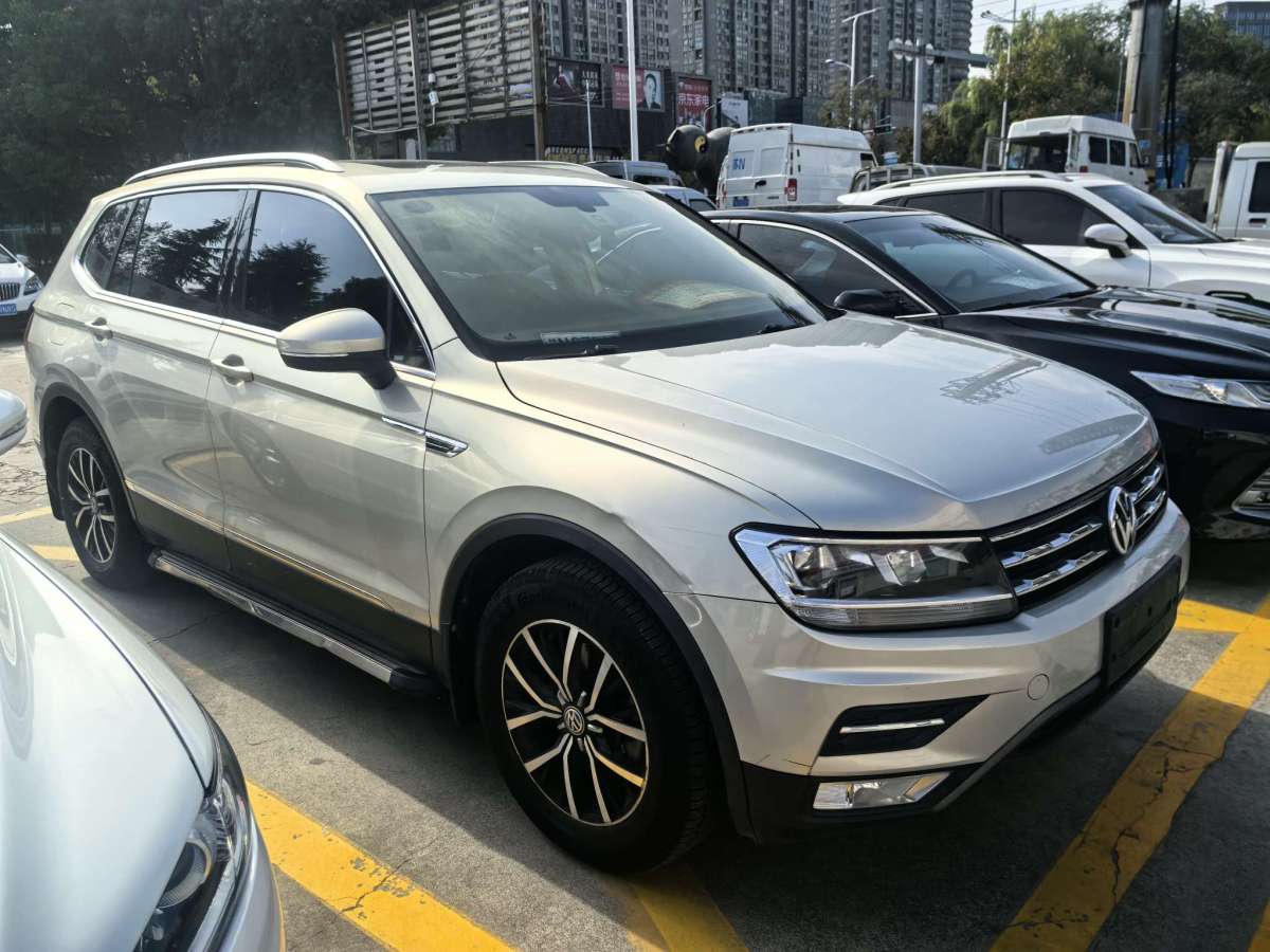 大眾 途觀L  2017款 330TSI 自動兩驅豪華版圖片