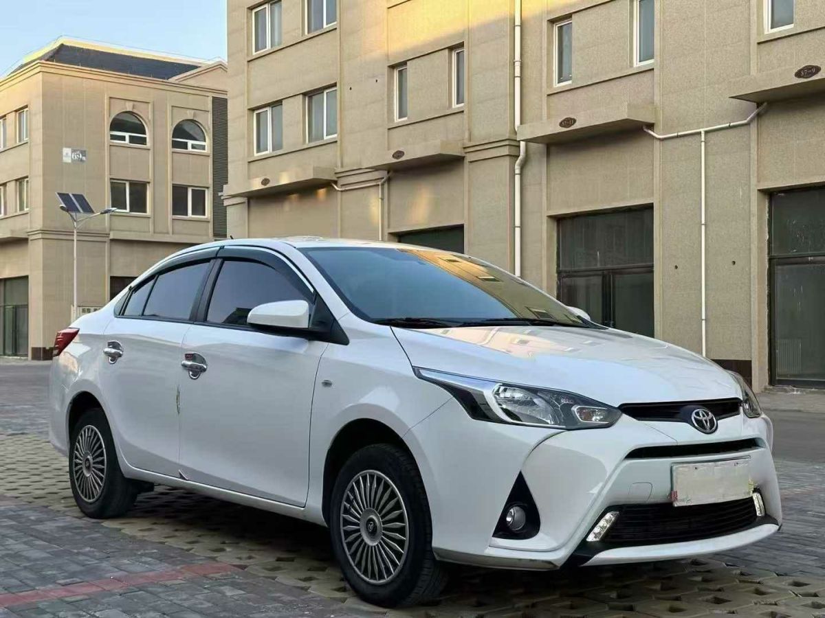 豐田 YARiS L 致享  2022款 1.5L CVT領(lǐng)先PLUS版圖片