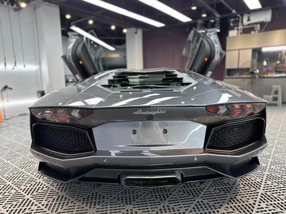 蘭博基尼 Aventador  2011款 LP 700-4圖片