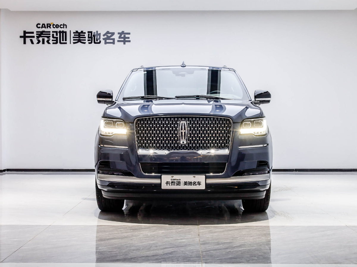 林肯 領(lǐng)航員  2022款 3.5T 尊耀版圖片