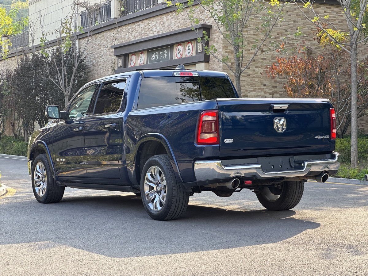 2019年5月道奇 Ram  2017款 长角号 5.7L 加长版