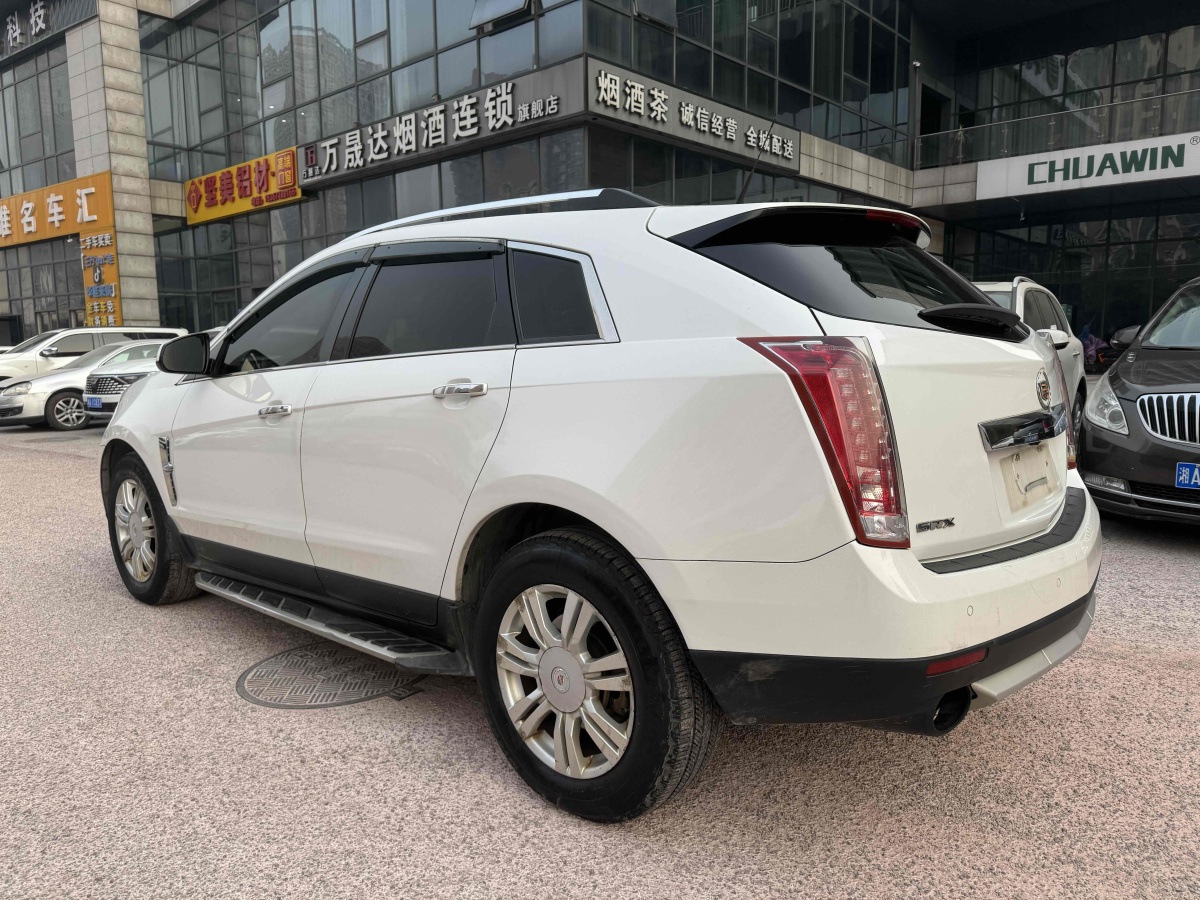 凱迪拉克 SRX  2013款 3.0L 精英型圖片