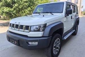 BJ40 北京 40L 2.3T 自動四驅(qū)尊享版