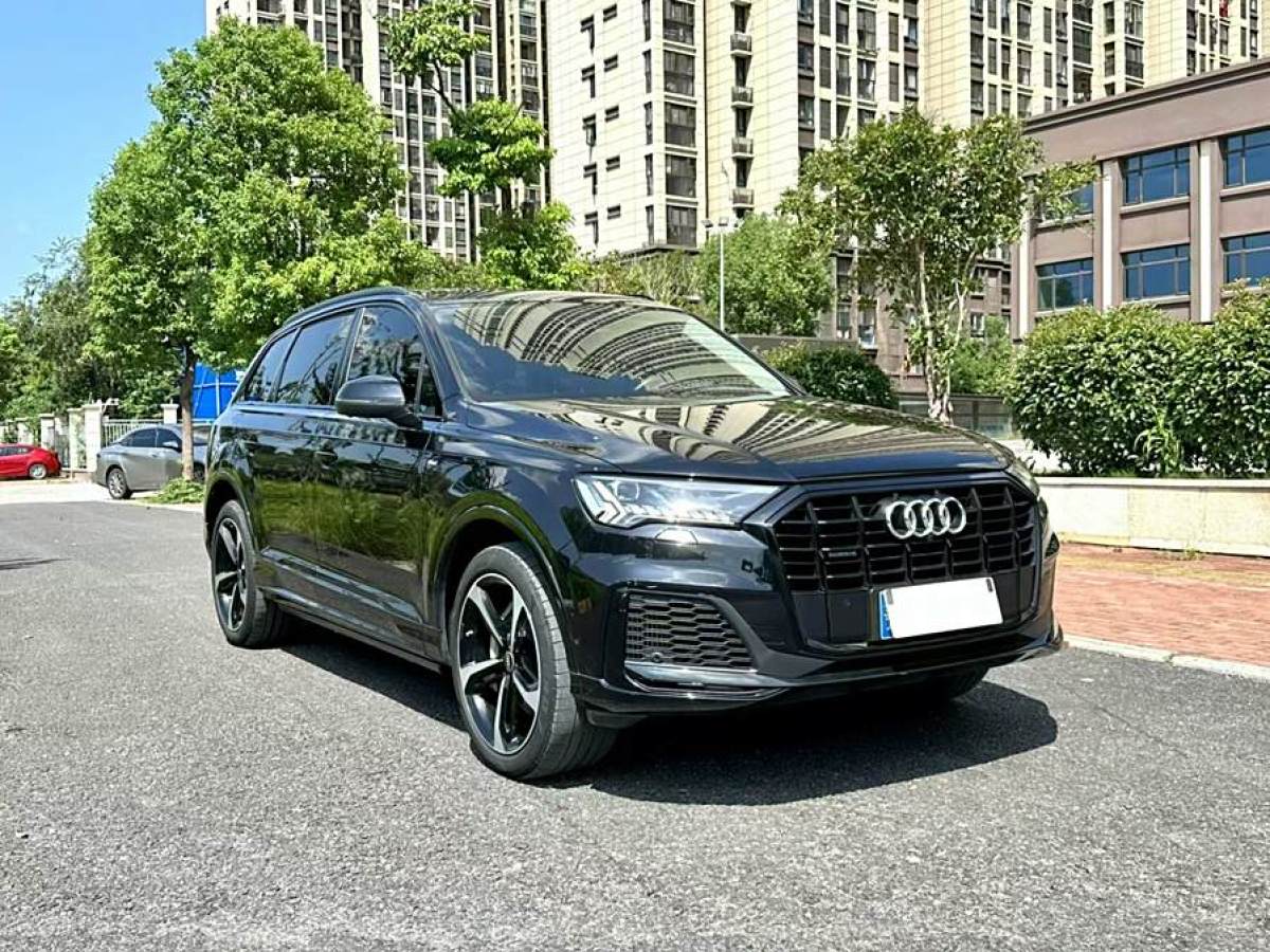 奧迪 奧迪Q7  2024款 55 TFSI quattro S line尊貴型圖片