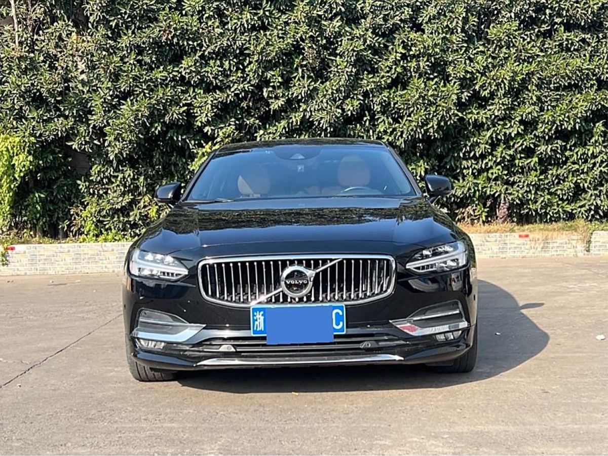 沃爾沃 S90  2018款 T4 智遠(yuǎn)版圖片