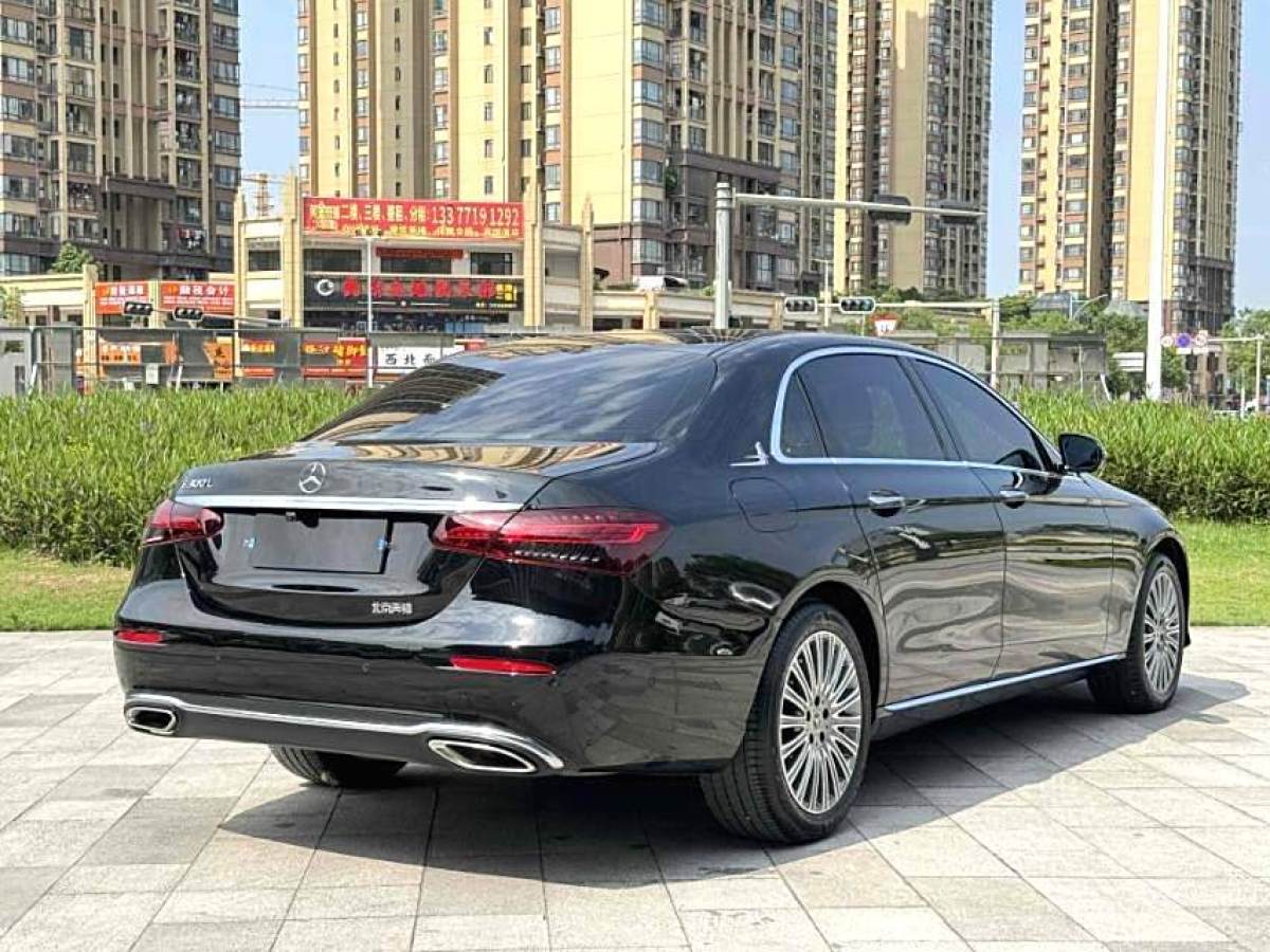 奔馳 奔馳E級  2021款 改款 E 300 L 豪華型圖片