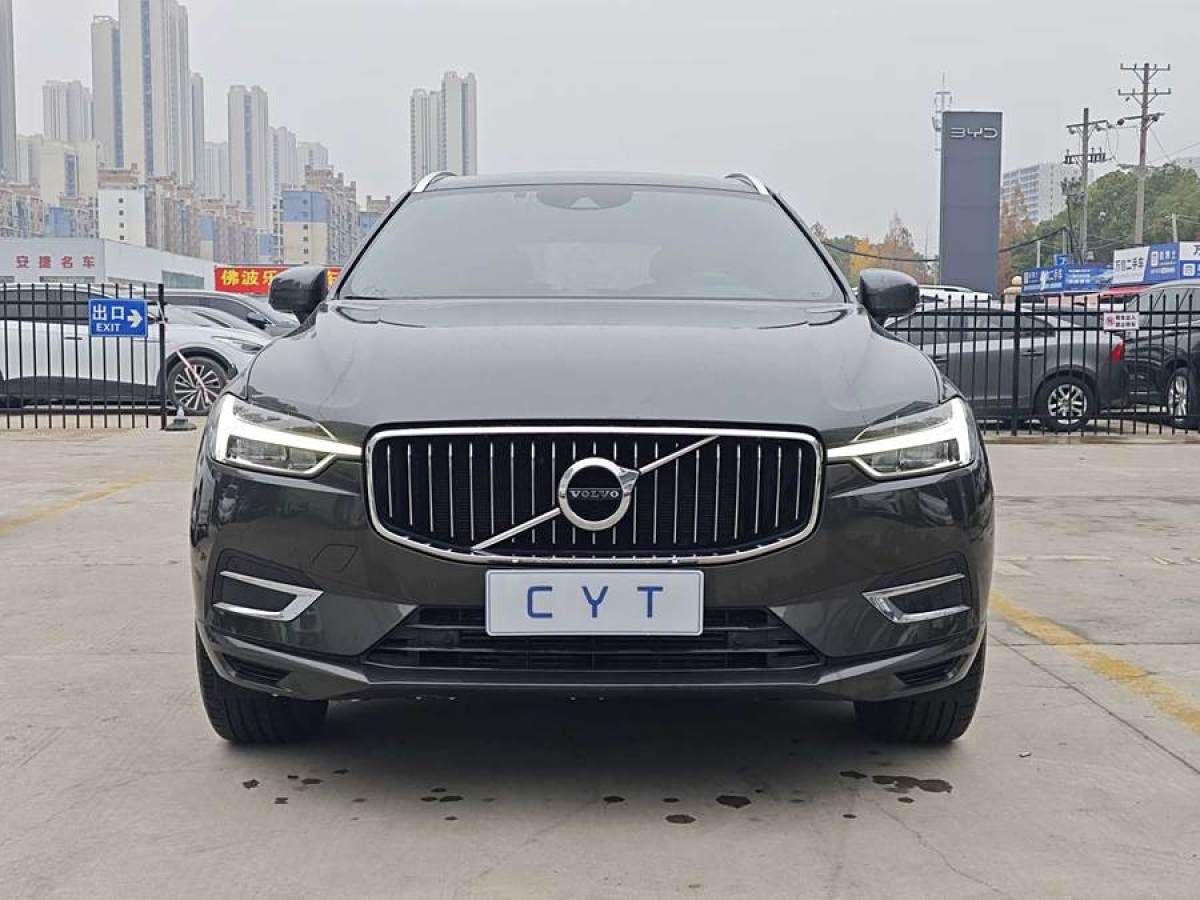 沃爾沃 XC60  2021款 T5 四驅(qū)智遠豪華版圖片