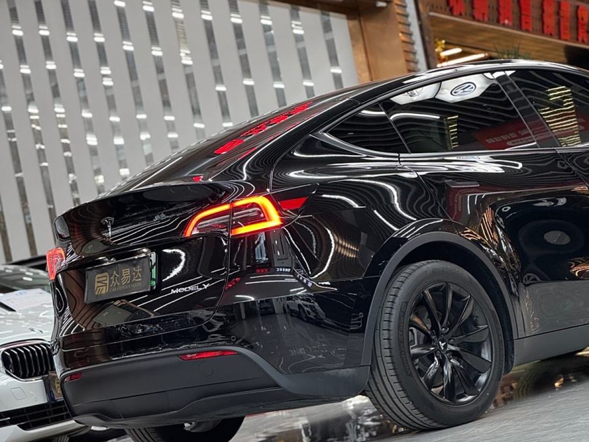 特斯拉 Model Y  2022款 改款 長續(xù)航全輪驅(qū)動版圖片