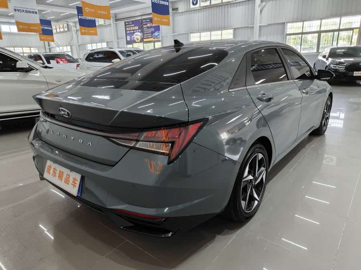 現(xiàn)代 伊蘭特  2021款 1.5L LUX尊貴版圖片