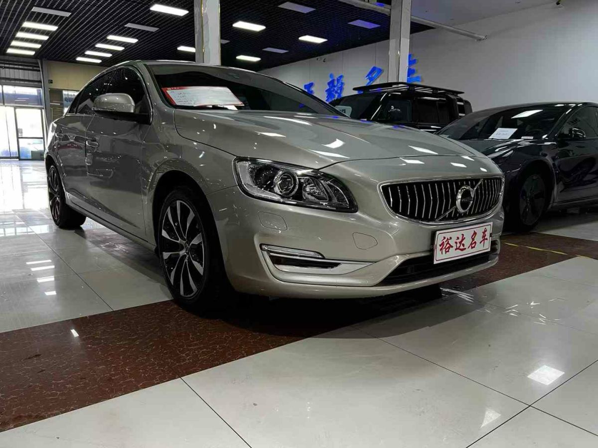 沃爾沃 S60L  2020款  T5 智進進階版圖片