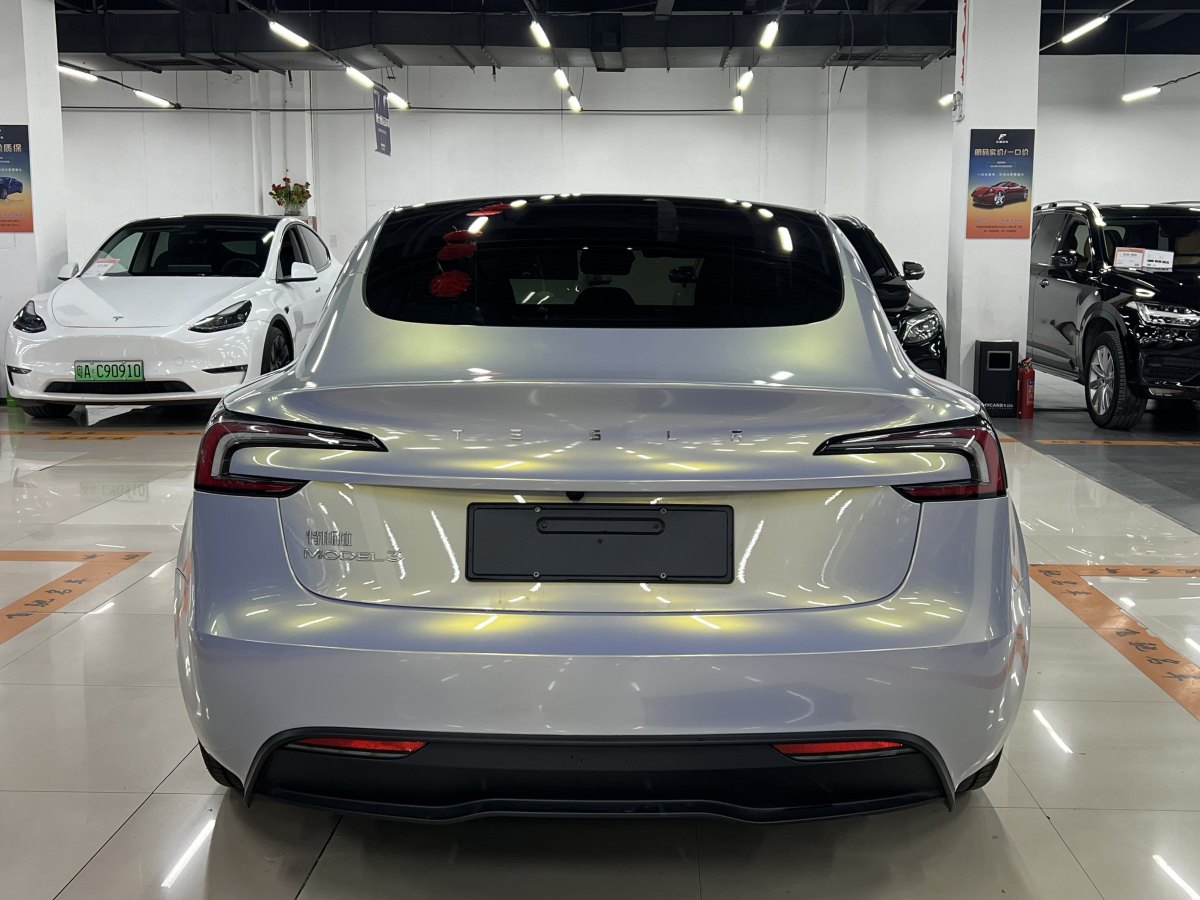 特斯拉 Model 3  2023款 煥新版 后輪驅(qū)動(dòng)圖片