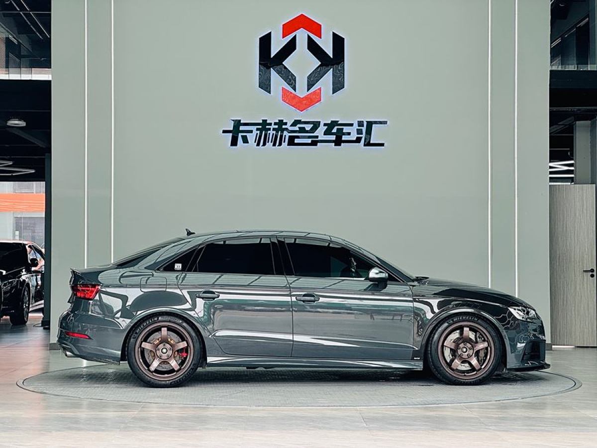 奧迪 奧迪S3  2019款 S3 2.0T Limousine圖片