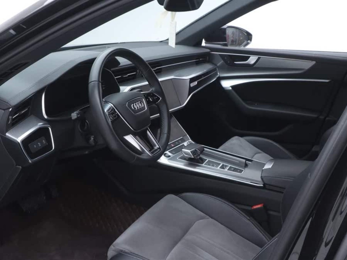 奧迪 奧迪A6L  2022款 45 TFSI quattro 臻選動(dòng)感型圖片