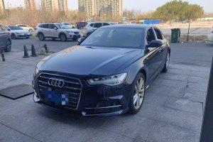 奥迪A4L 奥迪 30周年年型 45 TFSI quattro 运动型