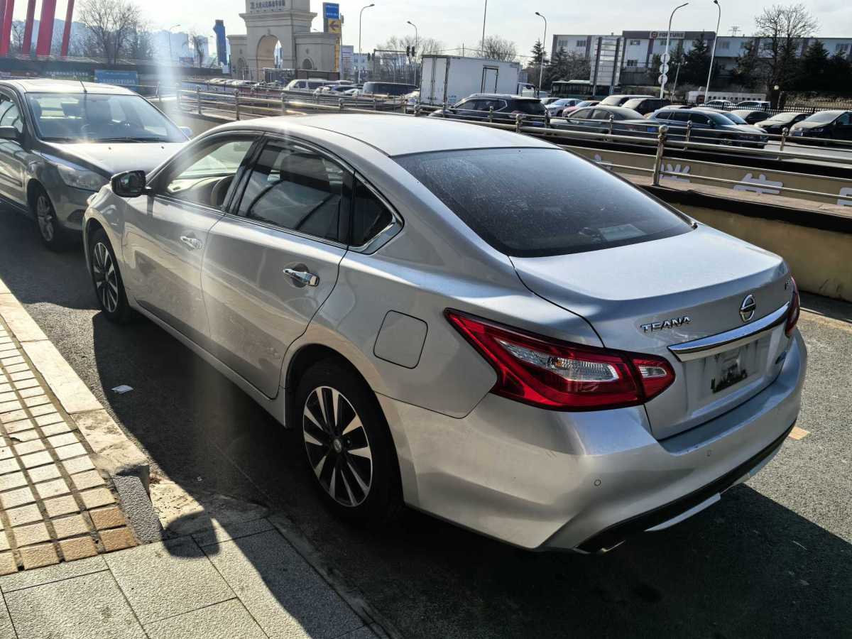 日產(chǎn) 天籟  2013款 2.0L XL舒適版圖片