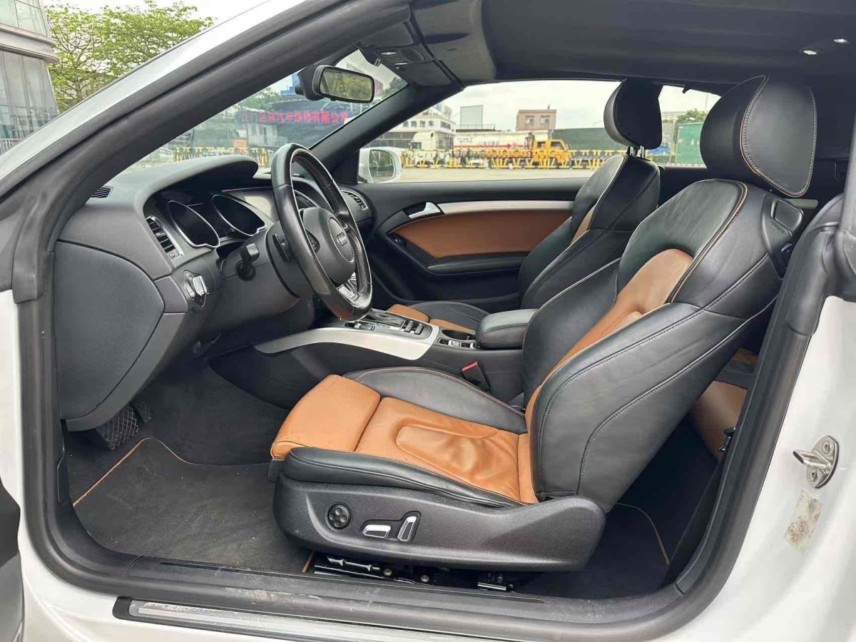 奥迪 奥迪A5  2014款 Cabriolet 45 TFSI风尚版图片