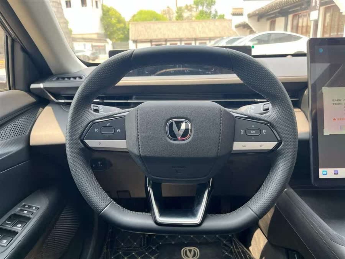 長(zhǎng)安 逸動(dòng)  2024款 1.5T GDI自動(dòng) 尊貴型圖片