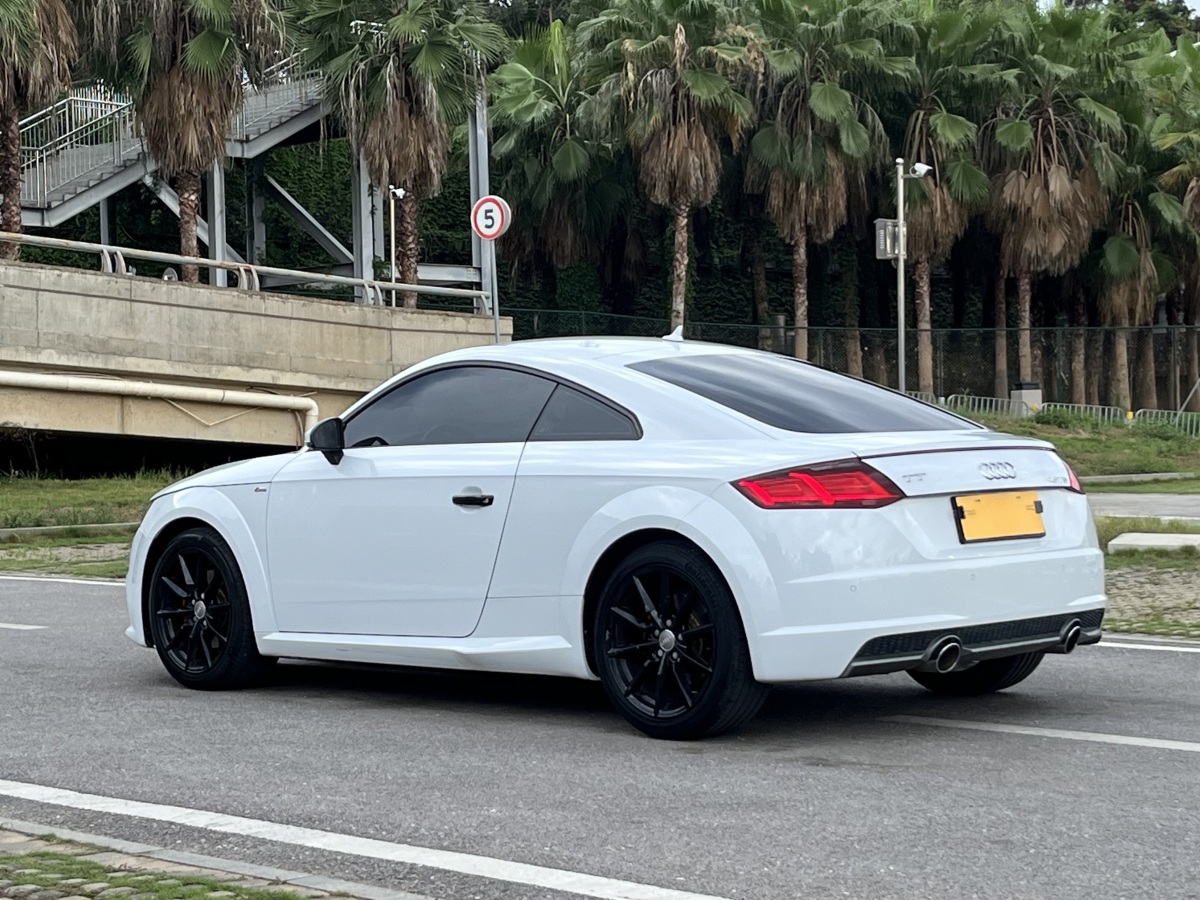 2017年12月奧迪 奧迪TT  2017款 TT Coupe 45 TFSI