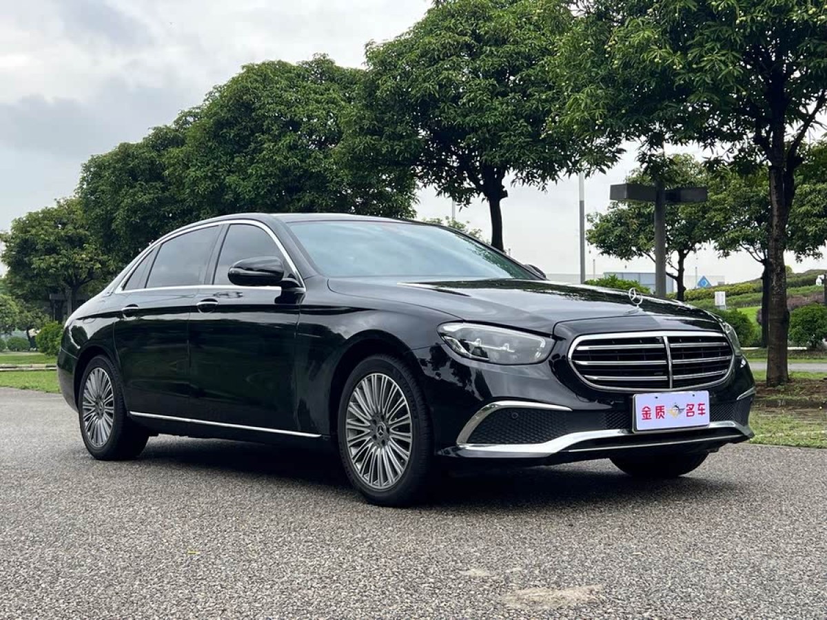 奔馳 奔馳E級  2022款 改款二 E 300 L 豪華型圖片