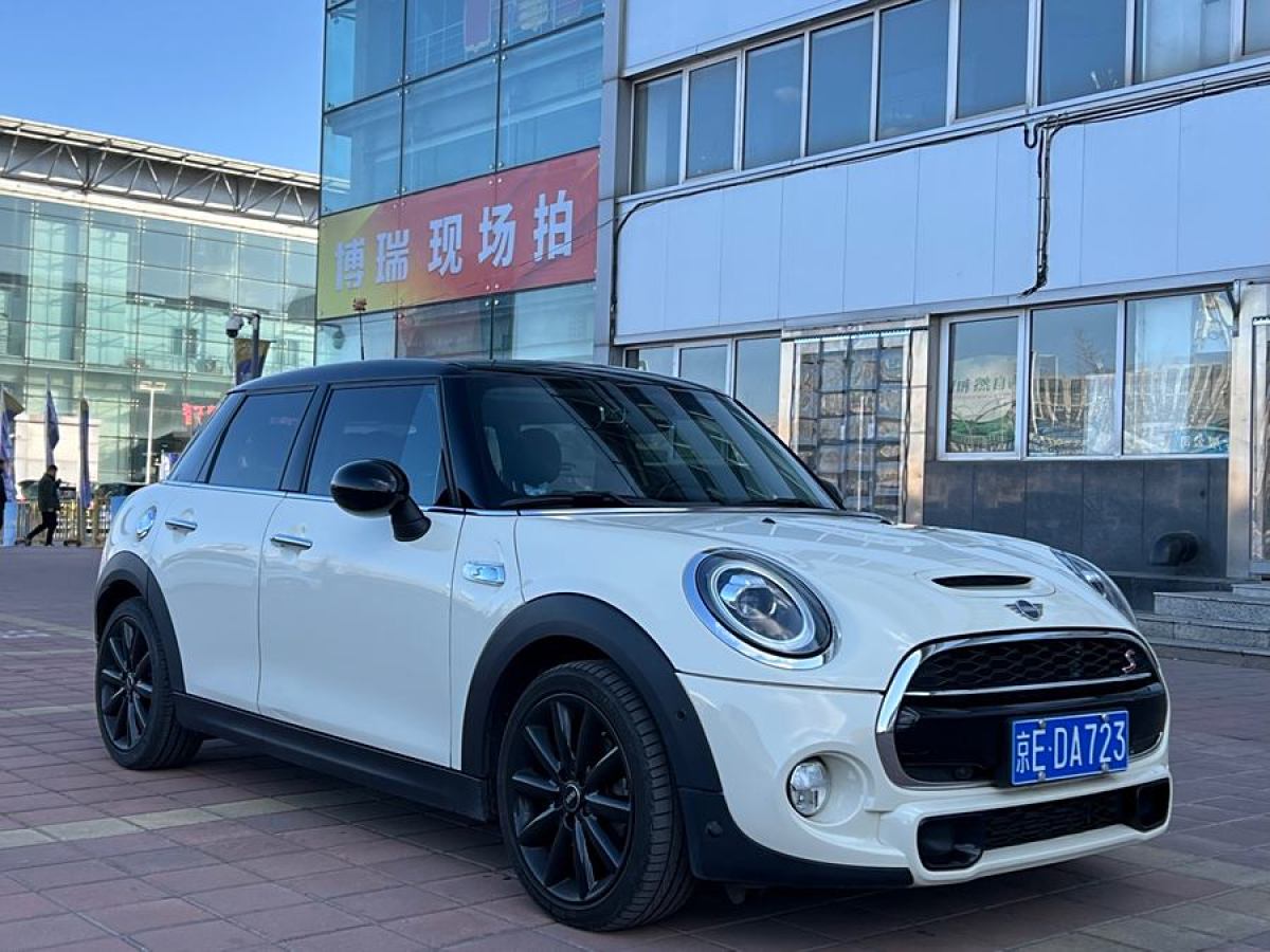 MINI MINI  2019款 2.0T COOPER S 賽車手 五門版圖片