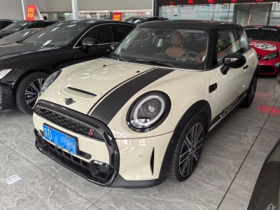 2022年5月 MINI MINI 2.0T COOPER S 艺术家图片