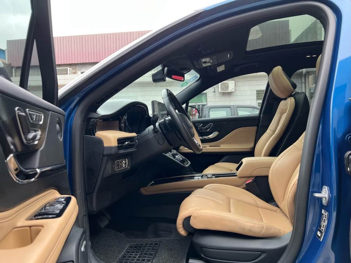 林肯 冒險(xiǎn)家  2020款 2.0T 四驅(qū)尊耀版圖片