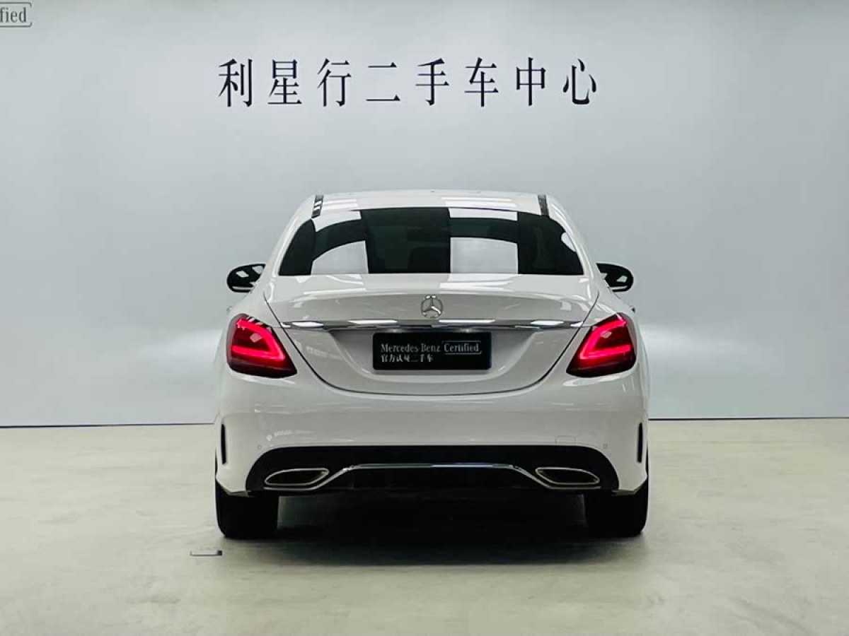 奔馳 奔馳C級  2019款 C 180 L 時尚型運動版圖片