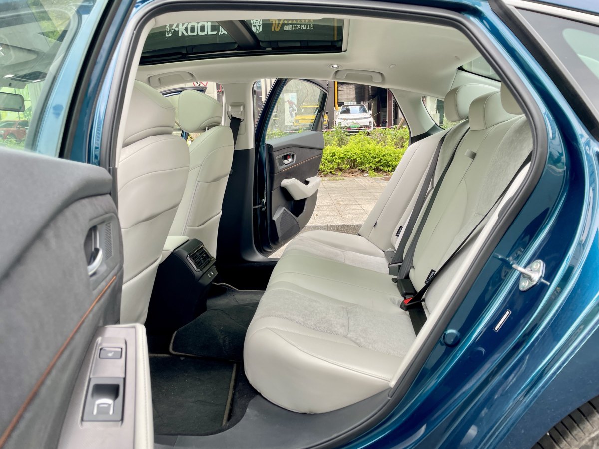 本田 雅閣新能源  2023款 2.0L e:PHEV 旗艦版圖片